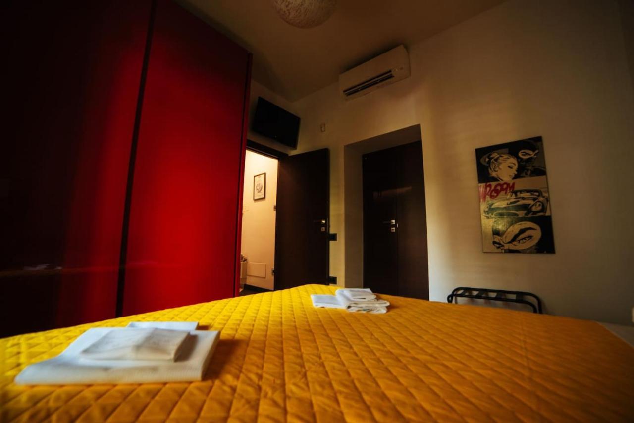 Apartamento Domus Gisulfo Salerno Exterior foto