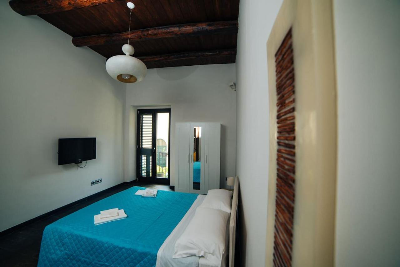 Apartamento Domus Gisulfo Salerno Exterior foto