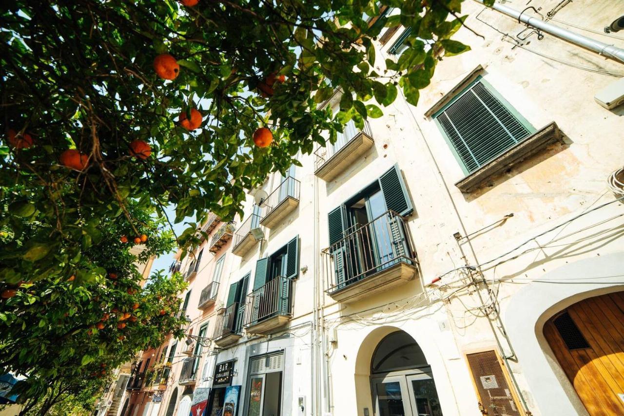 Apartamento Domus Gisulfo Salerno Exterior foto